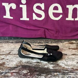 Rare Y2K Balletcore Puma Slip On Flats Womens 8